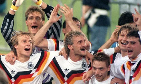 世界盃翻盤奇蹟:7 場逆轉勝,你還記得嗎? 5 世界盃翻盤奇蹟:7 場逆轉勝,你還記得嗎?1990年世界盃決賽 西德 1-0 阿根廷 奪得冠軍