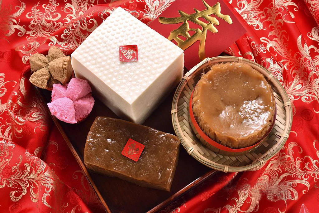 2025蛇年除舊佈新/迎財神禁忌大公開,千萬別做錯了! 8 年糕發糕-年年高升、大發財