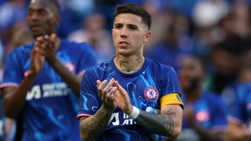 誰是梅西接班人?2026世界盃五大焦點新星 5 誰是梅西接班人? 阿根廷足球新星 恩佐·費爾南德斯 (Enzo Fernández)