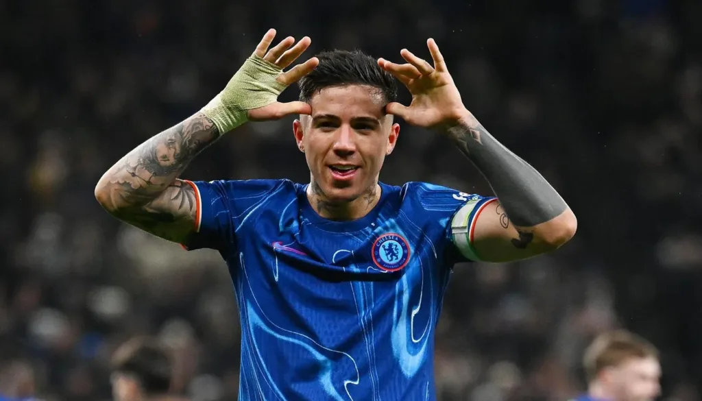 2026世界盃新星:能以一己之力改變戰局的未來巨星 3 2026世界盃新星:能以一己之力改變戰局的未來巨星 恩佐·費爾南德斯(Enzo Fernández)