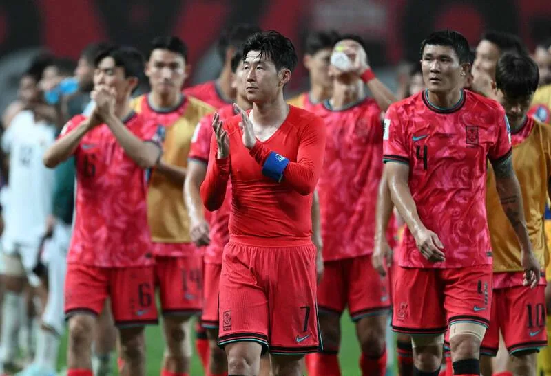 2026世界盃 2025亞洲區外圍賽賽程整理 7 2026世界盃 2025亞洲區外圍賽賽程整理 南韓隊長孫興慜(中)。(資料照,法新社)