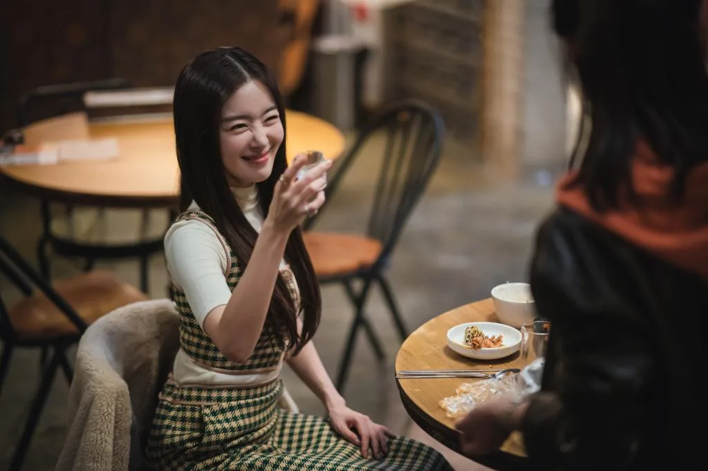 5種喝酒撲克牌遊戲!超簡單茫了也能玩!炒熱氣氛必學! 2 喝酒撲克牌遊戲-大風吹